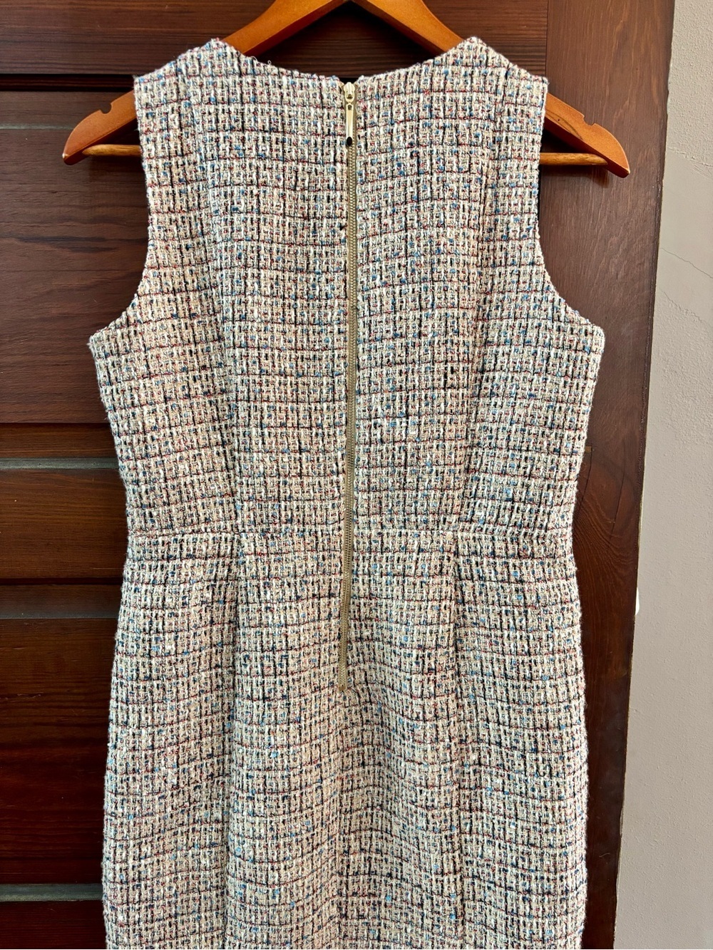 NWT White House Black Market Tweed Sheath Dress Size 6P - Picture 8 of 11